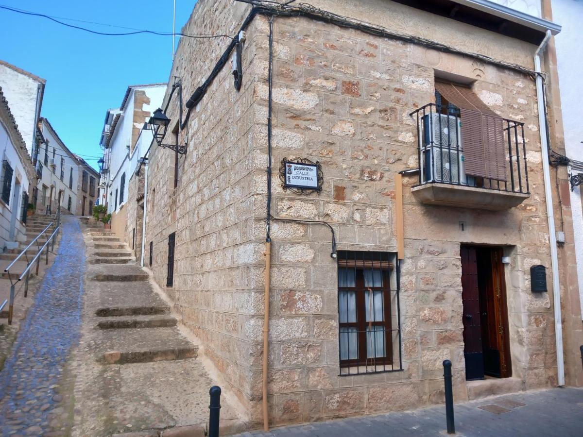 Villa La Casa Del Abuelo Curro Baños de la Encina Exterior foto